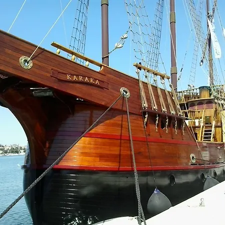 Port *